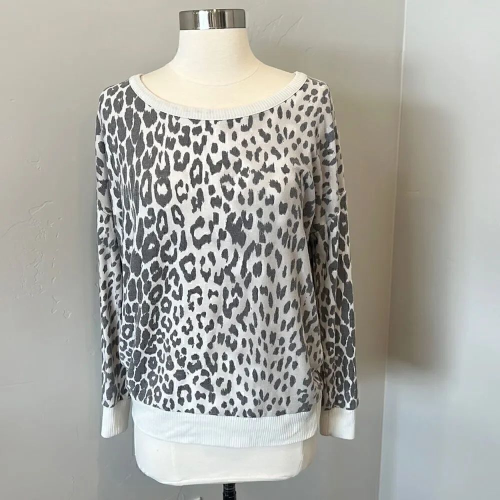 Chaser
Knit Crewneck Top  